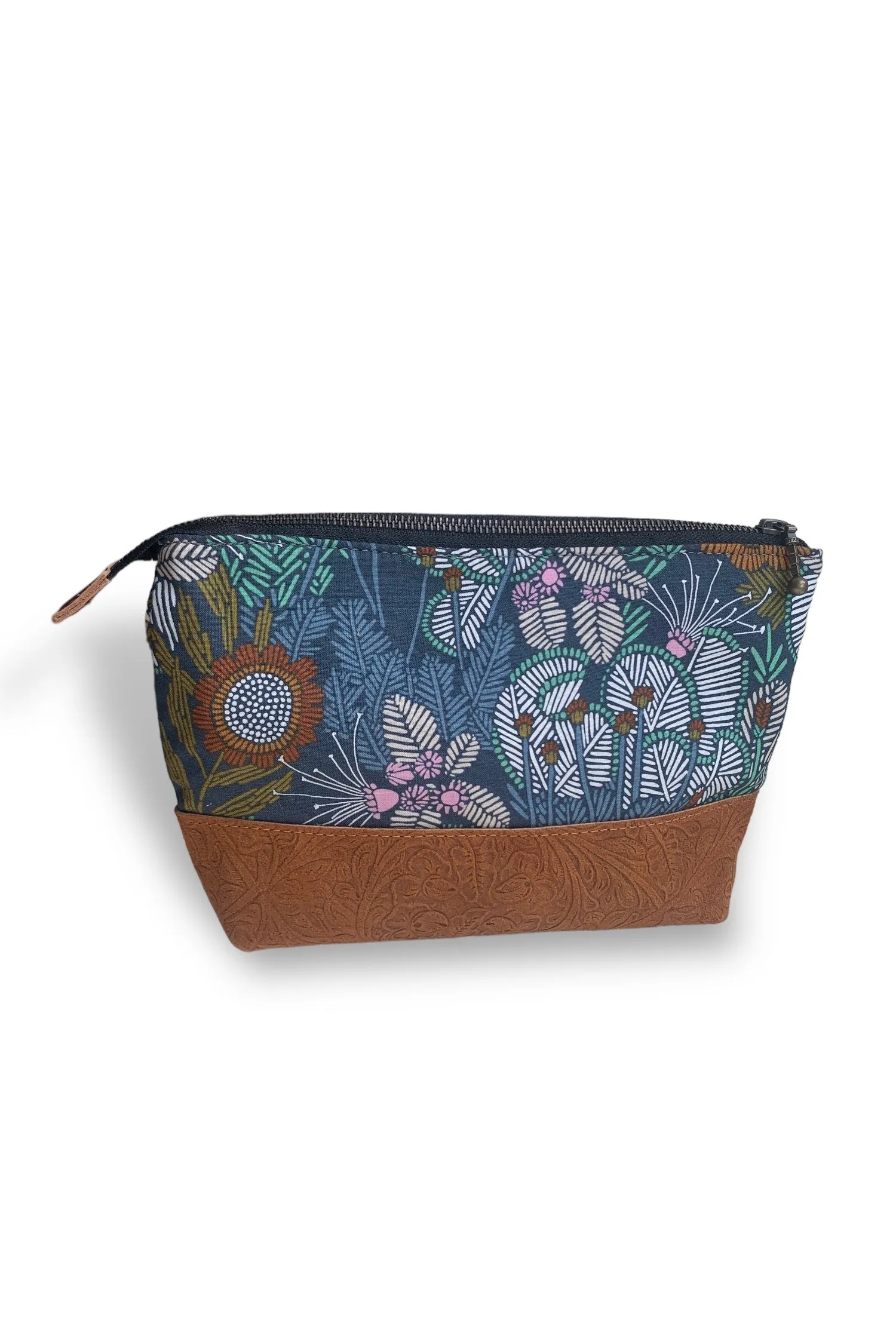 La Trousse - Leather and Fabric Pouch