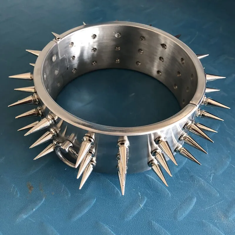 Metal 3-Rows Spiked 6cm High Neck Collar